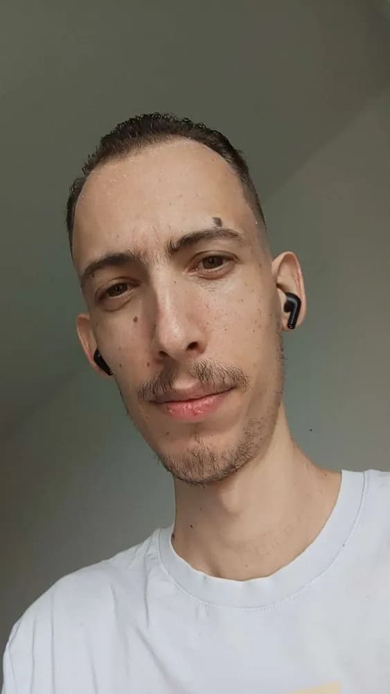 Profil de Colin, 32 ans, Rencontre Libertine à Schlatt TG (Thurgovie)