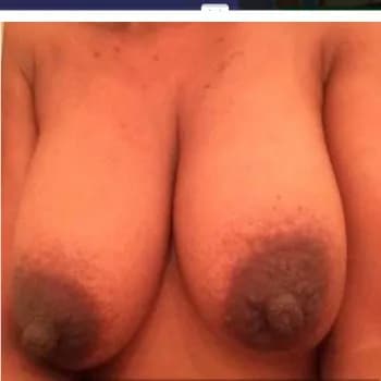 Profil de Sanaa, 26 ans, Rencontre Libertine à Venthône (Valais)