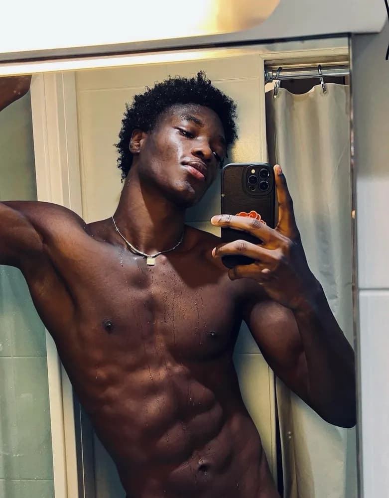 Profil de Karim, 40 ans, Rencontre Libertine à Grandvaux (Vaud)