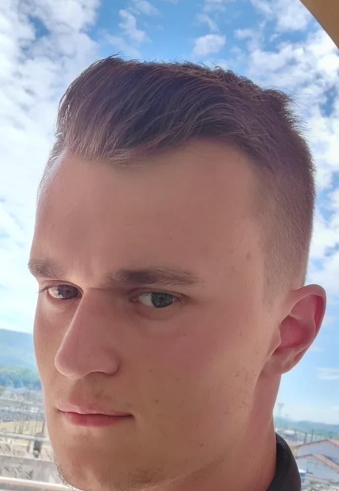 Profil de Nathaniel, 37 ans, Rencontre Libertine à Bibern SO (Soleure)