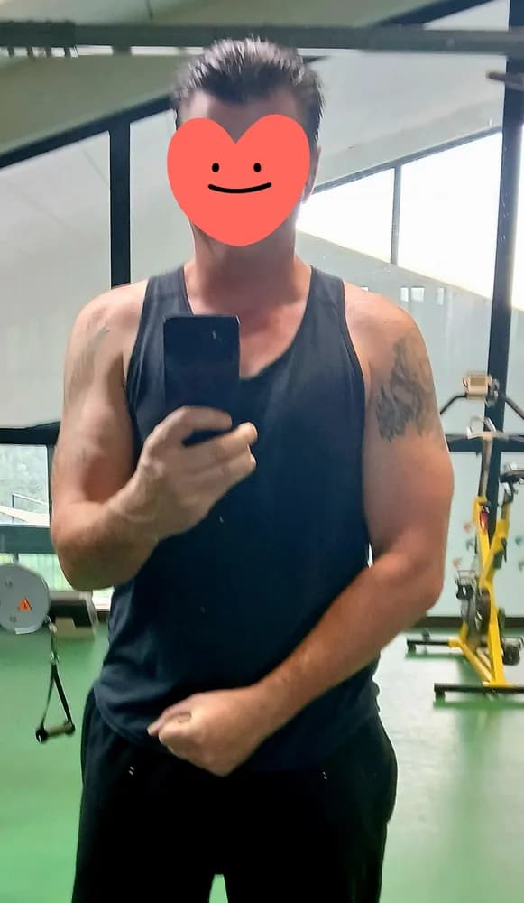 Profil de Tim, 40 ans, Rencontre Libertine à Fiesch (Valais)