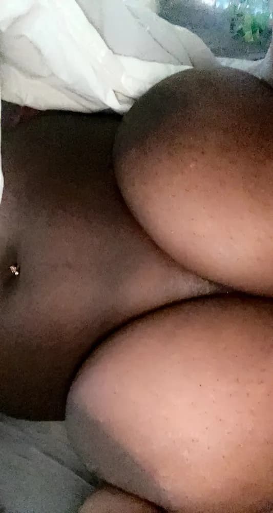 Profil de Lahna, 24 ans, Rencontre Libertine à Bioley-Magnoux (Vaud)