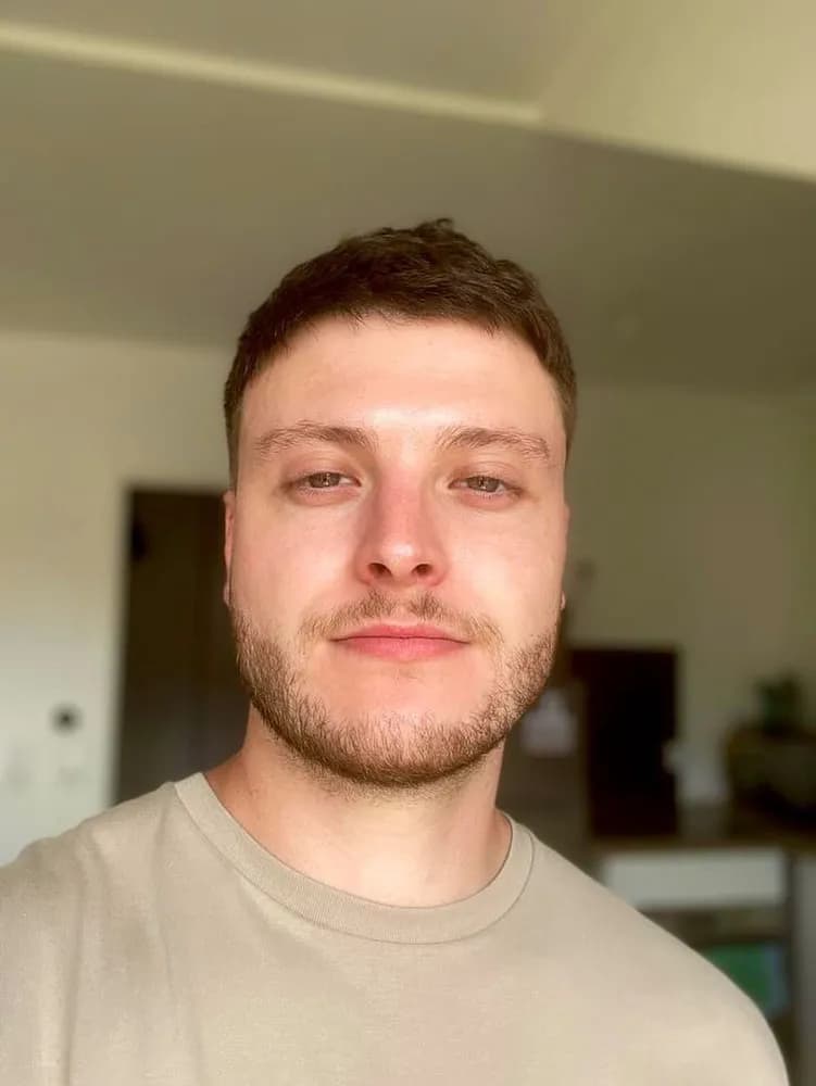 Profil de Odin, 36 ans, Rencontre Libertine à Belmont-sur-Yverdon (Vaud)