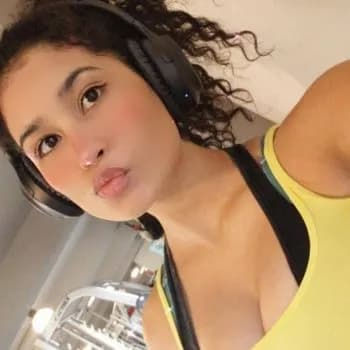 Profil de Ilham, 37 ans, Rencontre Libertine à Gruben (Valais)