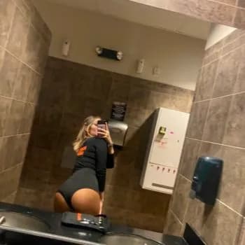 Profil de Sienna, 28 ans, Rencontre Libertine à Epesses (Vaud)