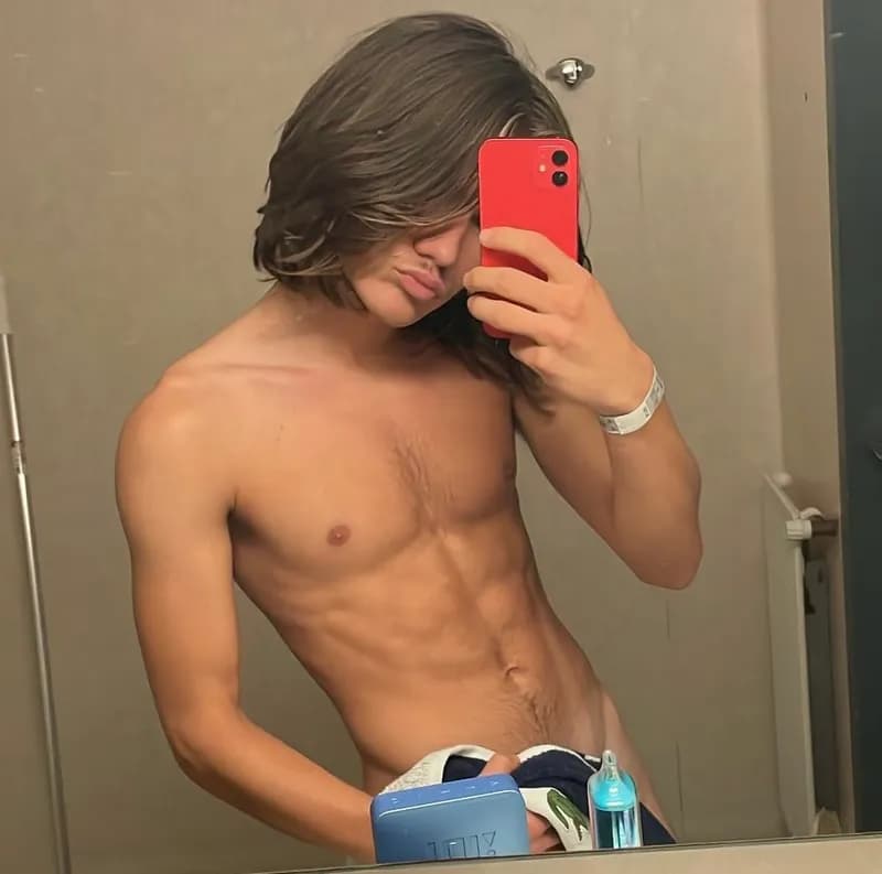 Profil de Germain, 28 ans, Rencontre Libertine à Bullet (Vaud)