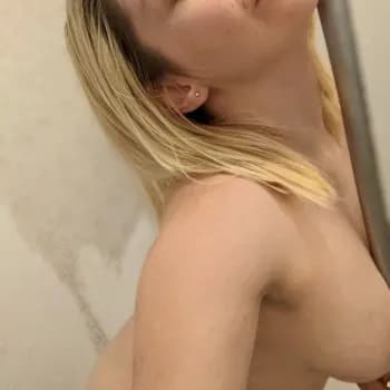 Profil de Amélie, 26 ans, Rencontre Libertine à Birgisch (Valais)