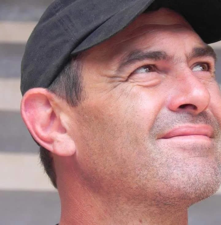 Profil de Menzo, 42 ans, Rencontre Libertine à Cheseaux-Noréaz (Vaud)