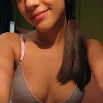 Profil de Erika, 27 ans, Rencontre Libertine à Grimisuat (Valais)