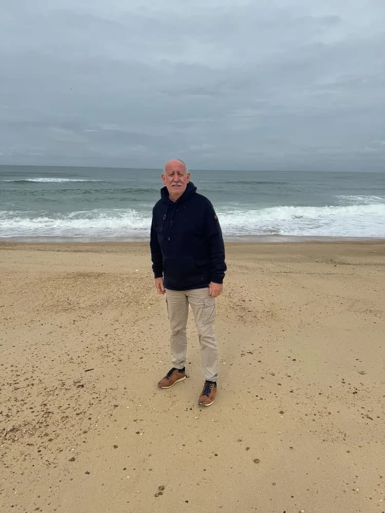 Profil de Ethann, 25 ans, Rencontre Libertine à Appenzell Meistersrüte (Appenzell Rhodes-Intérieures)