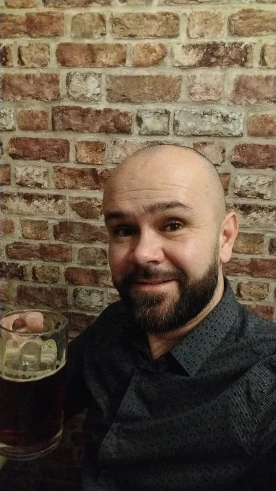 Profil de Miguel, 24 ans, Rencontre Libertine à Ayer (Valais)