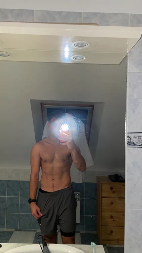 Profil de Isao, 38 ans, Rencontre Libertine à Le Château-de-Ste-Croix (Vaud)