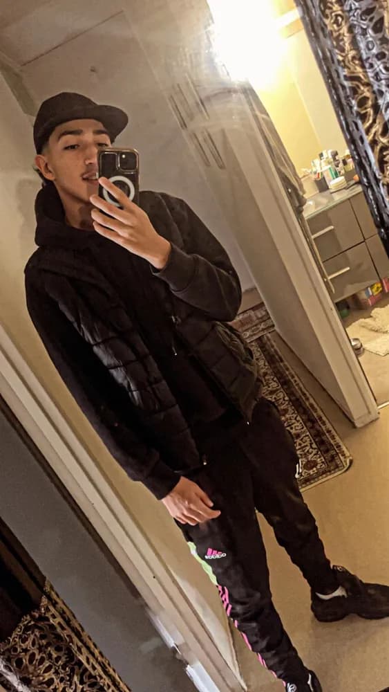 Profil de Marlon, 30 ans, Rencontre Libertine à Chamby (Vaud)