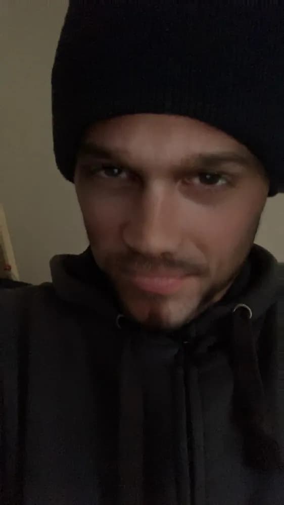 Profil de Anthony, 28 ans, Rencontre Libertine à Clarmont (Vaud)