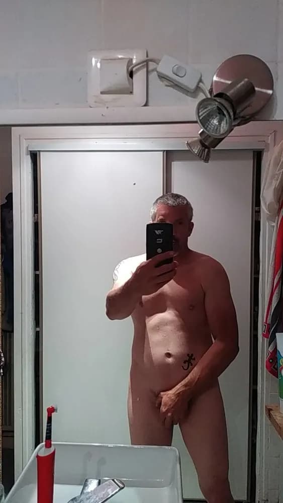 Profil de Cody, 25 ans, Rencontre Libertine à Steinen (Schwytz)