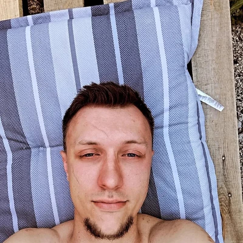 Profil de Vladimir, 34 ans, Rencontre Libertine à Filzbach (Glaris)