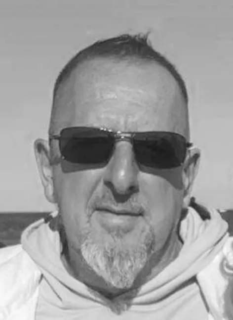 Profil de Berat, 43 ans, Rencontre Libertine à Echallens (Vaud)