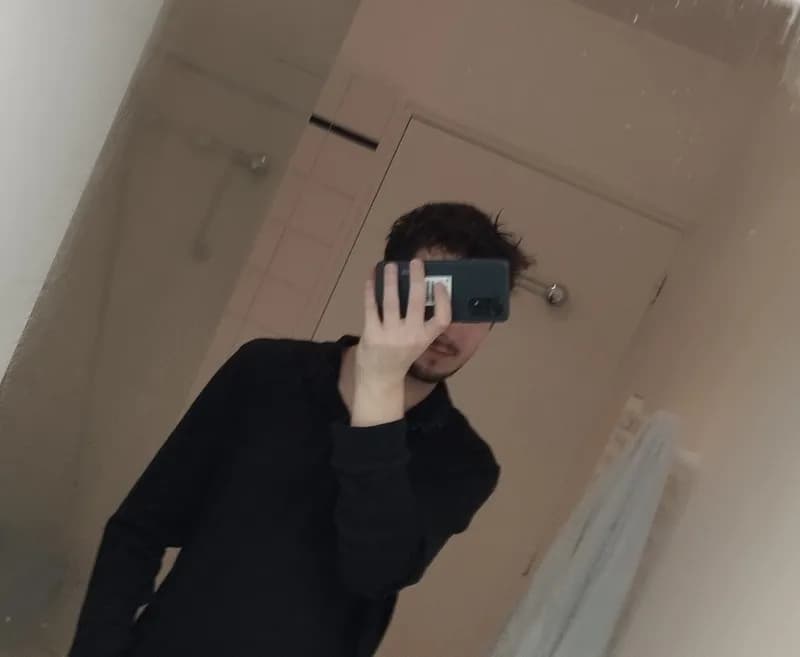 Profil de Menzo, 26 ans, Rencontre Libertine à Bellerive VD (Vaud)