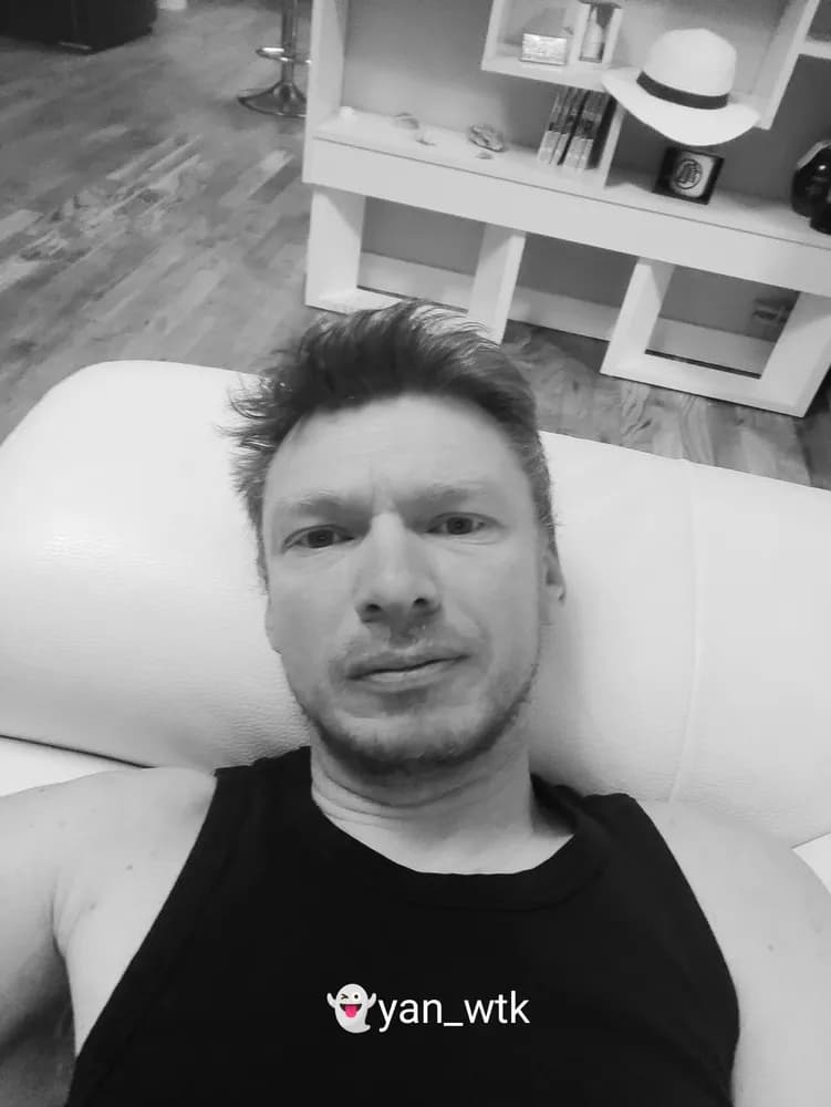 Profil de Dominic, 39 ans, Rencontre Libertine à Eggerberg (Valais)