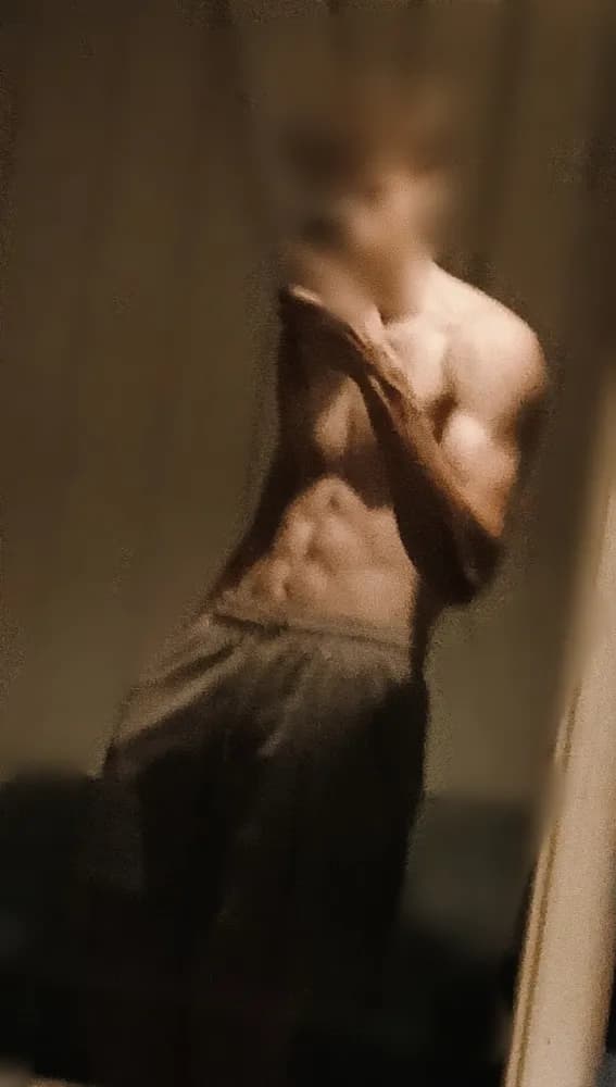 Profil de Jonas, 27 ans, Rencontre Libertine à Palézieux (Vaud)