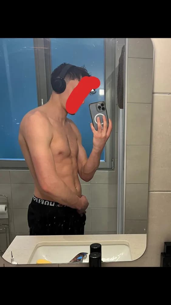 Profil de Lenzo, 40 ans, Rencontre Libertine à Vullierens (Vaud)