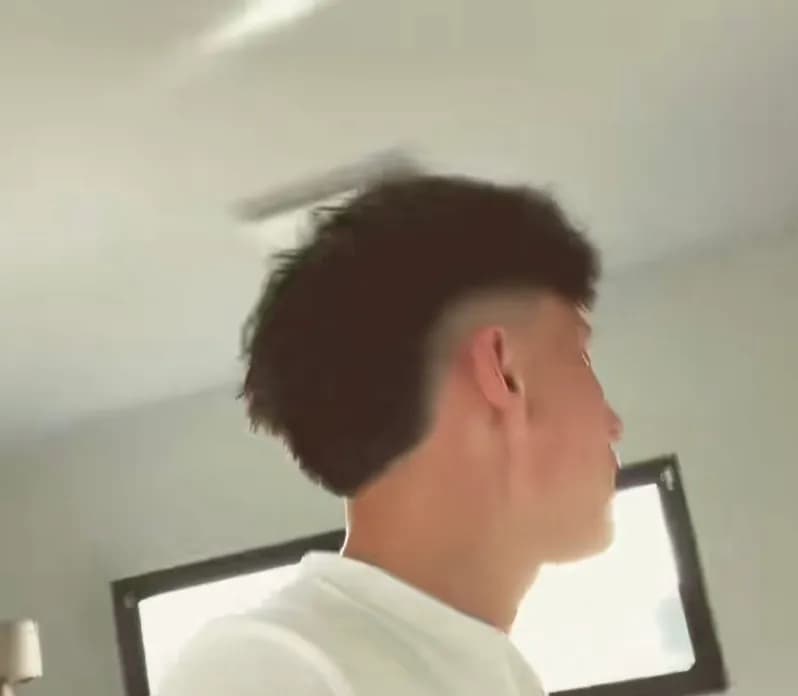 Profil de Lysandre, 26 ans, Rencontre Libertine à Törbel (Valais)