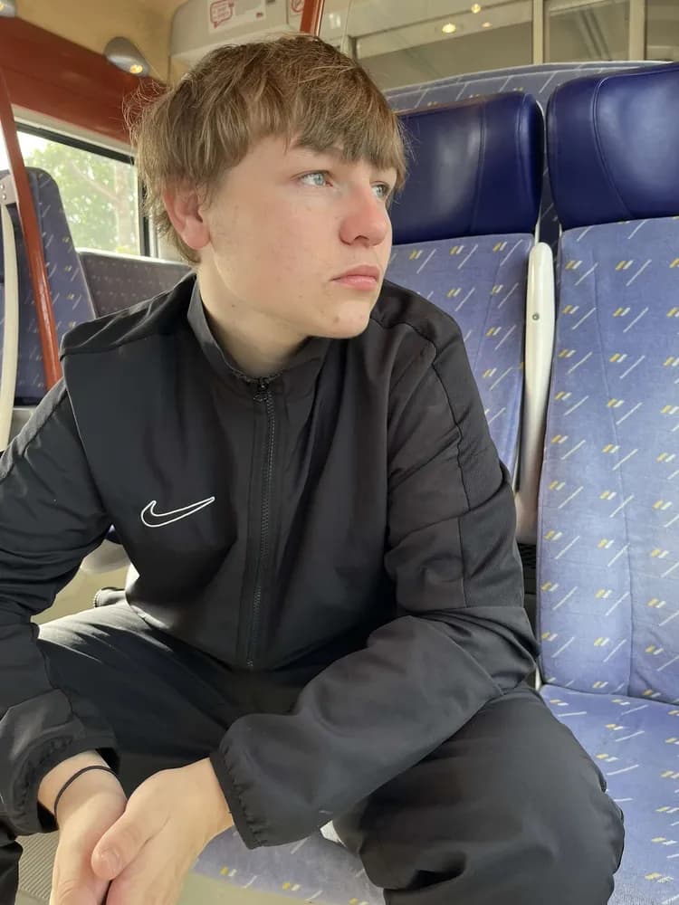 Profil de Kyllian, 32 ans, Rencontre Libertine à Pontresina (Grisons)