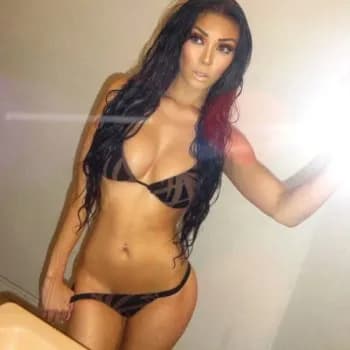 Profil de Ambrine, 32 ans, Rencontre Libertine à Tartegnin (Vaud)