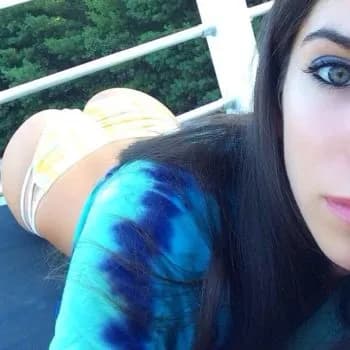 Profil de Zeyneb, 29 ans, Rencontre Libertine à Payerne (Vaud)