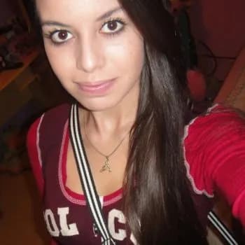 Profil de Julya, 37 ans, Rencontre Libertine à Begnins (Vaud)