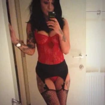 Profil de Lilwenn, 29 ans, Rencontre Libertine à Sulz LU (Lucerne)