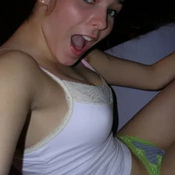 Profil de Alycia, 30 ans, Rencontre Libertine à Mex VS (Valais)