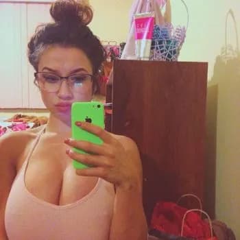 Profil de Laya, 29 ans, Rencontre Libertine à Moudon (Vaud)