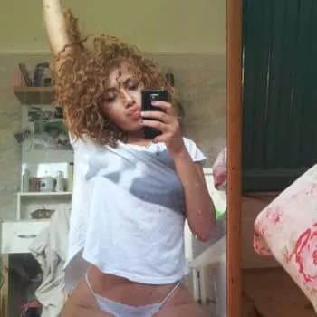 Profil de Léopoldine, 40 ans, Rencontre Libertine à Echallens (Vaud)