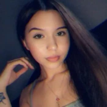 Profil de Alyna, 34 ans, Rencontre Libertine à Agarn (Valais)