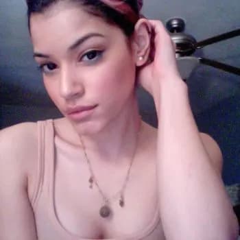 Profil de Albane, 27 ans, Rencontre Libertine à Ohmstal (Lucerne)