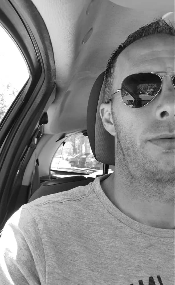 Profil de Joël, 38 ans, Rencontre Libertine à Brigerbad (Valais)