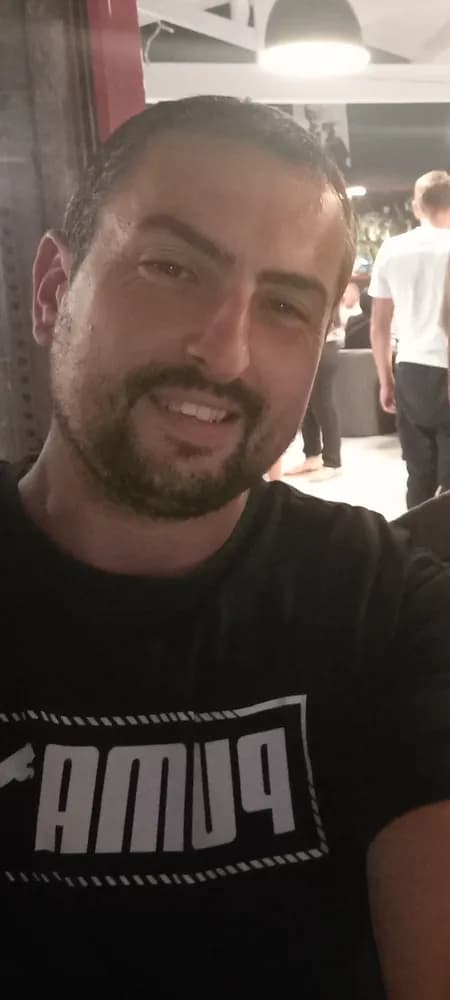 Profil de Léandre, 29 ans, Rencontre Libertine à Altishausen (Thurgovie)