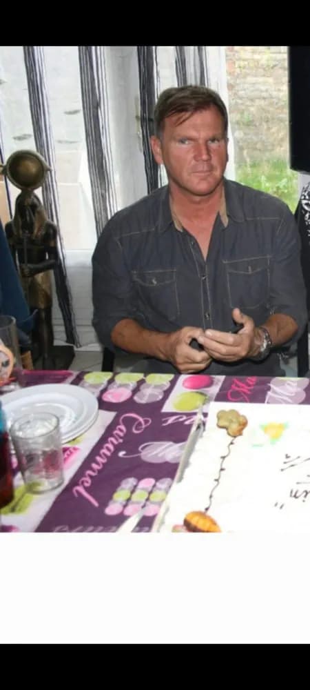 Profil de Safir, 31 ans, Rencontre Libertine à Steinhof SO (Soleure)