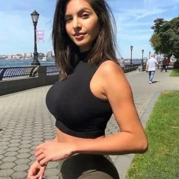 Profil de Georgia, 28 ans, Rencontre Libertine à Isérables (Valais)