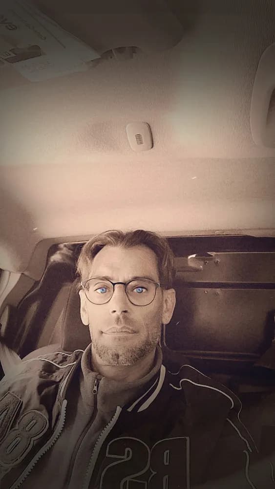 Profil de Niels, 39 ans, Rencontre Libertine à Wiesenberg (Nidwald)