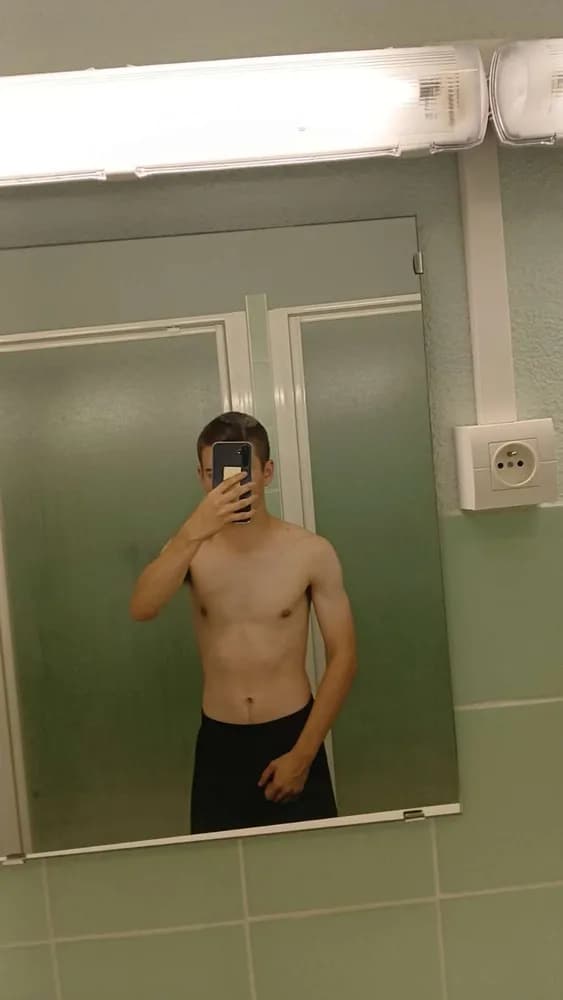 Profil de Moustapha, 26 ans, Rencontre Libertine à Bettingen (Bâle-Ville)