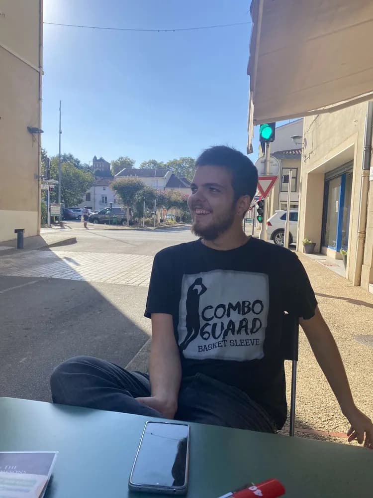 Profil de Liam, 33 ans, Rencontre Libertine à Champvent (Vaud)