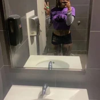 Profil de Eliana, 33 ans, Rencontre Libertine à Tolochenaz (Vaud)