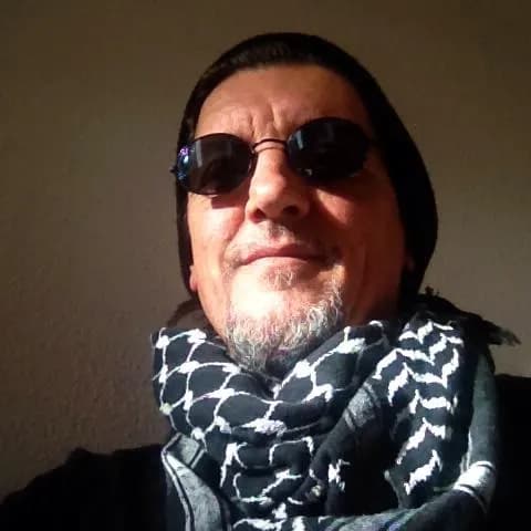 Profil de Alessio, 42 ans, Rencontre Libertine à Uvrier (Valais)